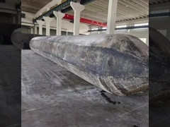 5m 長さ 海上用海用ゴムエアバッグ 高圧定数 再利用可能 低保守